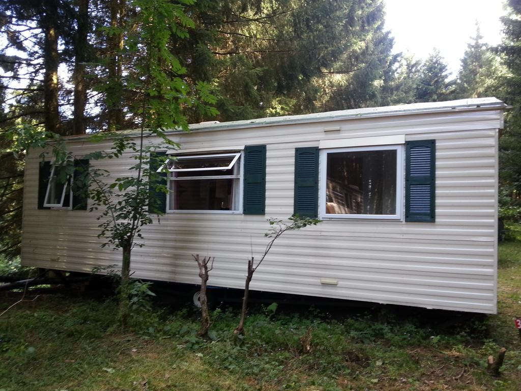 Hotel Camping de Fléchat Orcival Exterior foto