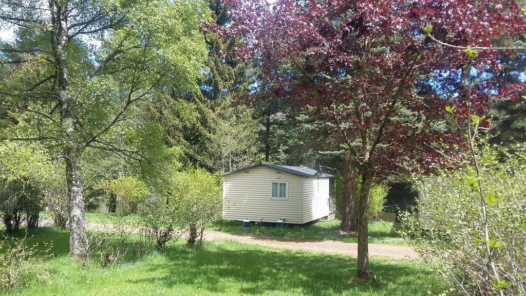 Hotel Camping de Fléchat Orcival Exterior foto